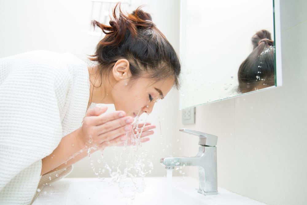 Best Facial Cleansers To Help You Get Healthier Skin