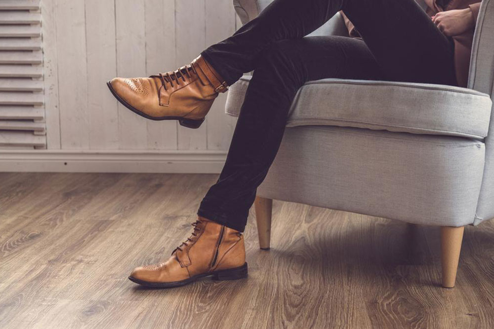 Tips to wearing the right men&#8217;s shoes