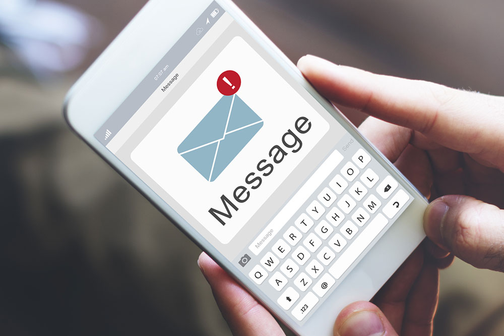 What is a mass text message service and how to use it