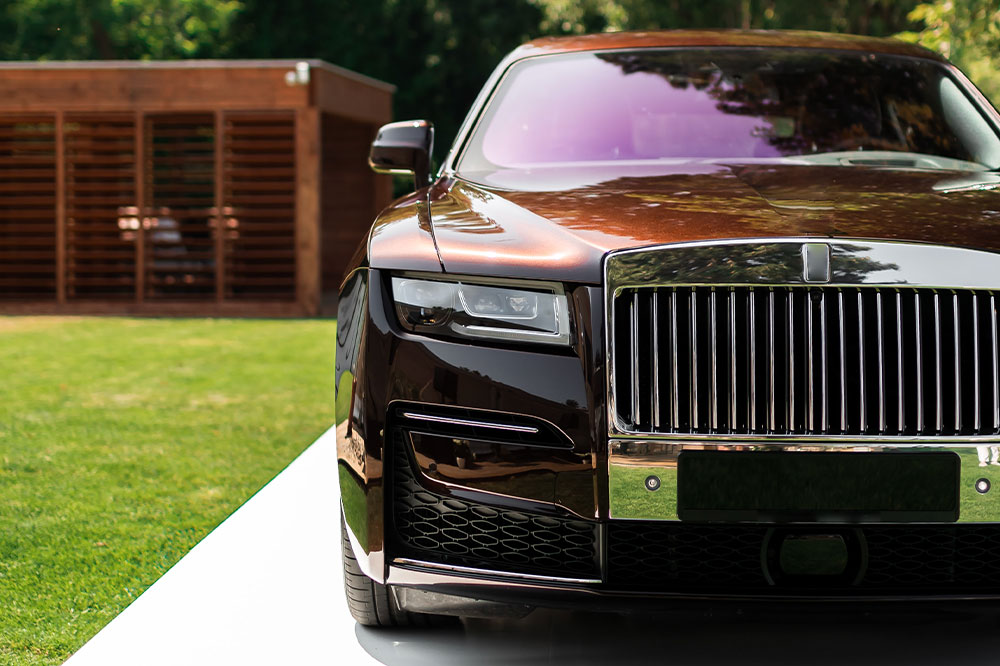 What Makes the Rolls-Royce Phantom a Timeless Classic