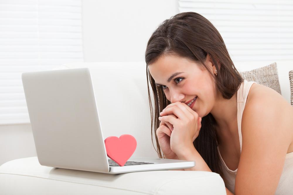 4 Reasons Why People Join Dating Sites