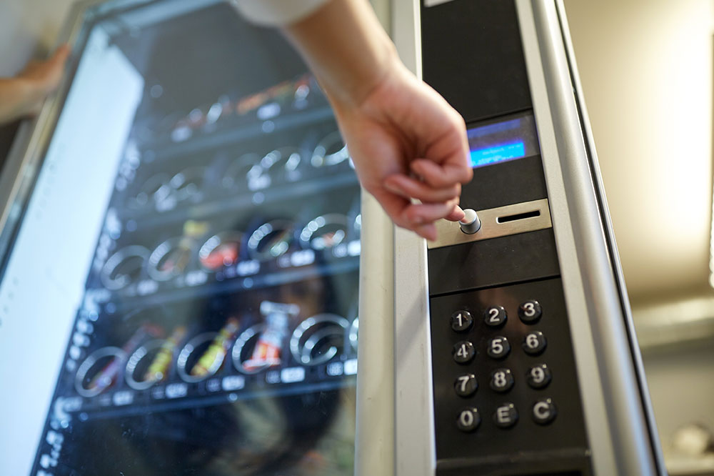 4 disadvantages of a vending machine business