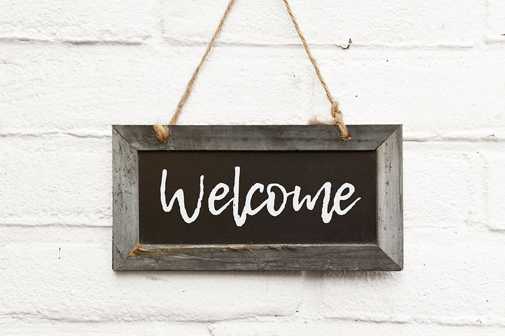 4 fun DIY ideas for making welcome signs