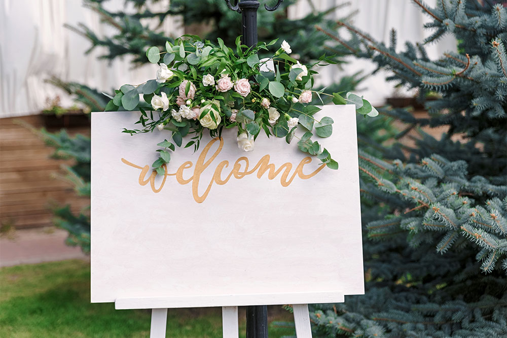 6 ideas for classy wedding welcome signs