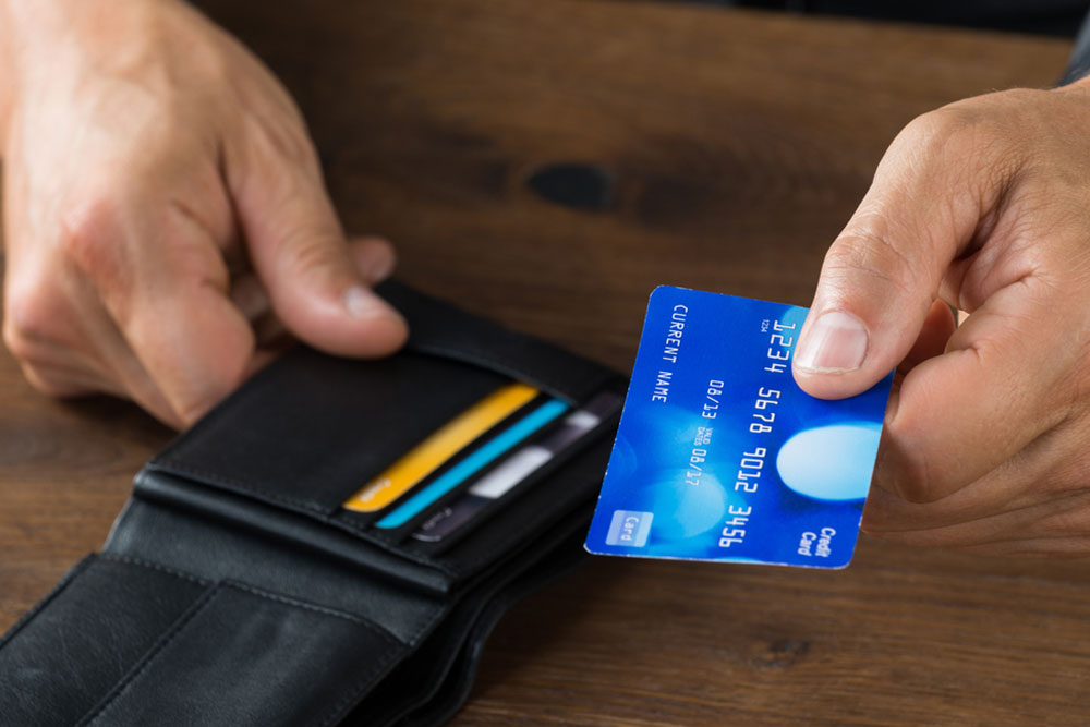 What is a credit card?