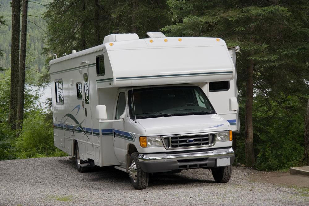 5 useful tips to consider when buying a used mini motorhome