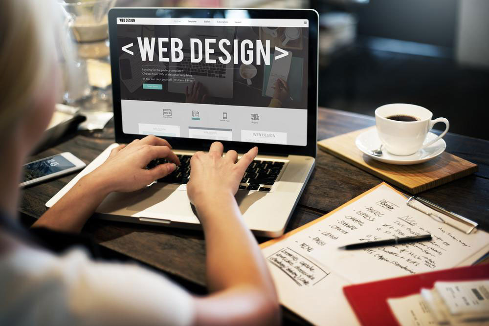 Best online schools that offer bachelors degree in web design and development