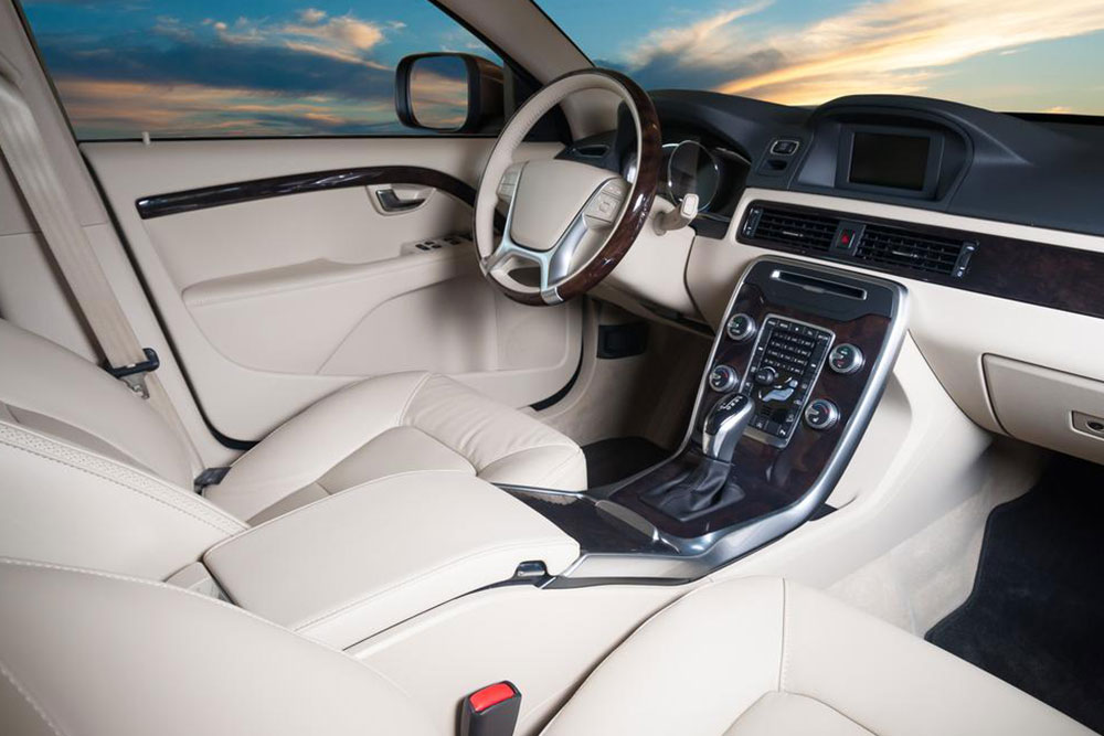 Here&#8217;s how you can safeguard your car&#8217;s interiors