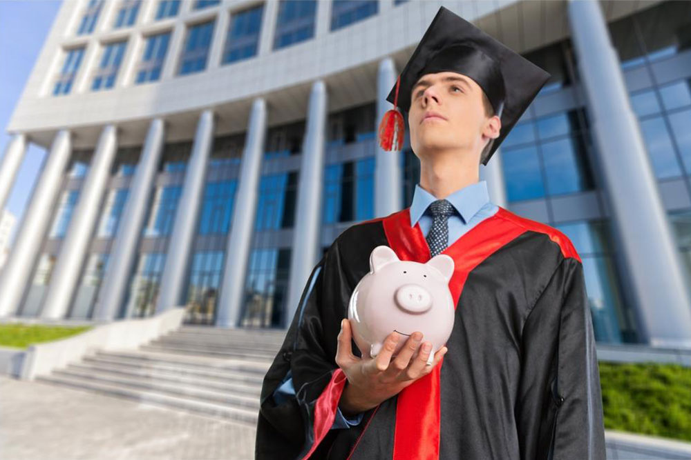 Here&#8217;s how you can save money for college