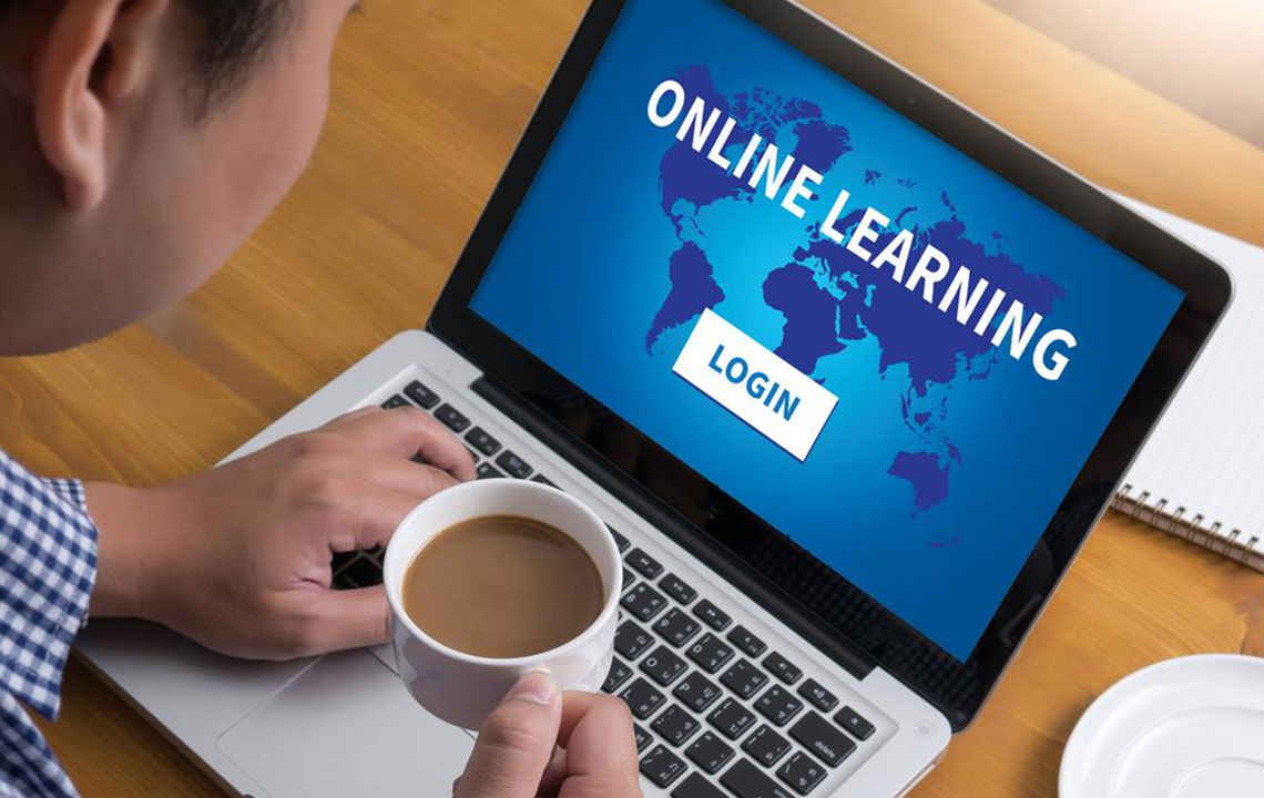 Things to know before getting an accredited online degree