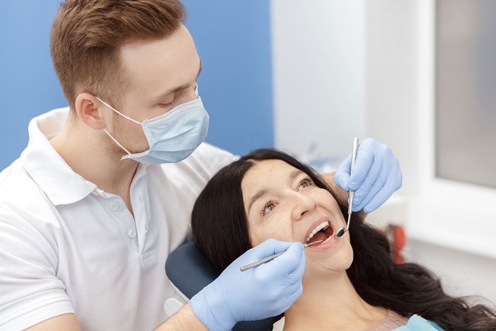 Dental Implants &#8211; Types, Costs, and Money-Saving Tips