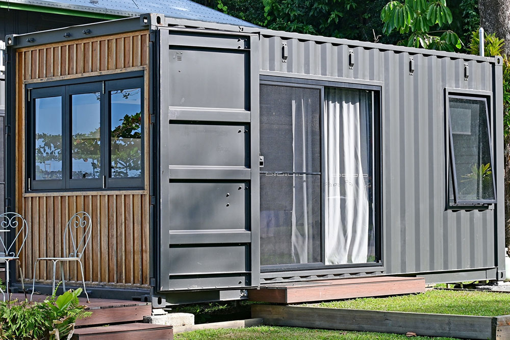 Container house &#8211; Designs, permits, and tips for buying one